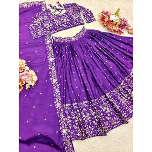 Lehenga Choli con Bordado de Diseño, Ropa de Fiesta India y Pakistaní - Product Image 4