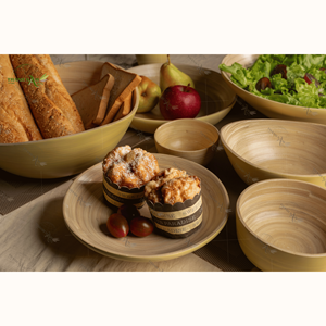 Assiette en bambou écologique, fabriquée à la main, design européen élégant pour les fêtes - Product Image 4