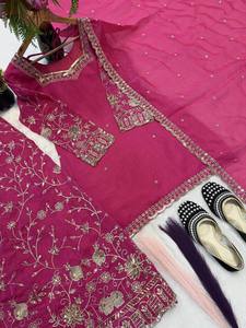 Nuevo Conjunto de Salwar Kameez Sharara Dupatta de Georgette de Primera Calidad al por Mayor con Bordado de Diseñador y Lentejuelas, Ajuste Delgado, para Fiesta - Product Image 4