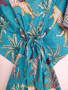 Vestido Kaftán de Algodón Hecho a Mano con Estampado Floral, Ligero, Estilo Boho, para la Playa - Product Image 4