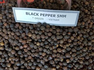 Pimienta Negra Entera Seca, Especia de Grado Alimenticio, Proveedor Mayorista a Granel |   Origen: Vietnam - Product Image 3