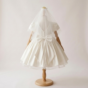 Vestido de niña de las flores clásico color marfil OEM ODM Lunavera, de satén, estilo de gala con mangas abullonadas, para primera comunión, dama de honor junior, boda - Product Image 3