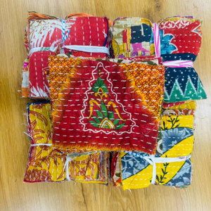 Échantillons de tissu indien vintage Kantha, carrés de 5 pouces, pré-coupés, 100% coton, pack de charmes pour couture et patchwork - Product Image 1