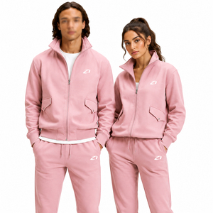 Chaqueta Deportiva Rosa Premium Unisex de Dos Piezas con Capucha y Cremallera Completa, Conjunto Deportivo, Logotipo Personalizado, Fabricante OEM, MOQ Bajo - Product Image 4