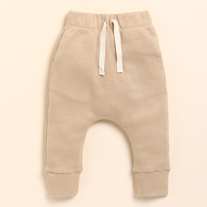 Mallas con cordón de elastano de bambú orgánico de primera calidad, pantalones y pantalones cortos para bebés Latte - Product Image 1