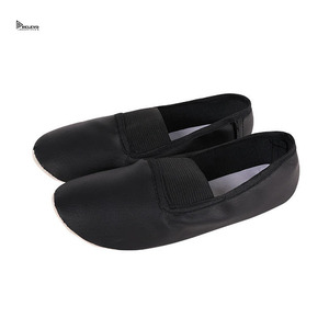 Chaussures de danse en cuir noir à enfiler, semelle souple, sangle élastique, légères, pour femmes et filles, entraînement et pratique - Product Image 1