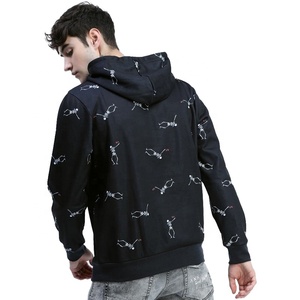 Sudadera con capucha negra personalizada para hombre con estampado de rosa y esqueleto, corte regular, estilo casual, para otoño. - Product Image 5