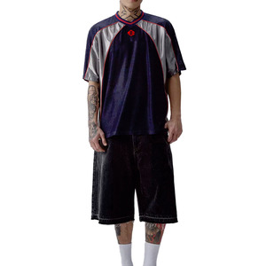 Maillot de football américain tendance personnalisé avec panneaux en mesh pour homme, respirant en polyester, streetwear, col en V, surpiqûres contrastées, production OEM en gros - Product Image 5