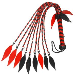 Flogger en cuir véritable avec poignée tressée et longues cordes supplémentaires - Product Image 5