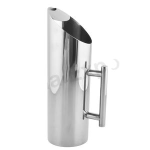 Jarra elegante para mesa de comedor y servicio doméstico - Product Image 1