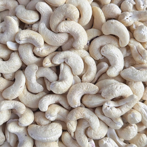 Vietnam Factory Raw Frozen Cashew Nut WW180 WW240 WW320 LP WS Wholesale Bulk Customer OEM ODM Requirement - Product Image 1