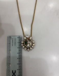 ชุดเครื่องประดับสร้อยคอพร้อมต่างหูรูปนกยูงชุบทองคำขาว รุ่น SM-739 จาก Amaira Jewels ประดับคริสตัลและเพชรเทียม สไตล์คลาสสิกวินเทจ เหมาะสำหรับงานแต่งงานของผู้หญิง - Product Image 6