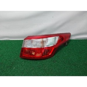 Luz Trasera Derecha Usada Latitude 265500029R - Product Image 1