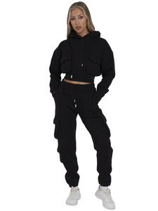 Nuevo Conjunto Deportivo de Dos Piezas para Mujer, Diseño Personalizado, Estilo Urbano, Top Corto y Pantalones, Venta al Por Mayor - Product Image 5