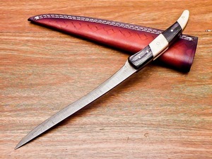 Cuchillo de Filetear Premium Hecho a Mano con Hoja de Acero de Damasco, Borde Dentado, Punta Caída, Mango de Madera, 12 Pulgadas de Longitud Total, Industrial - Product Image 3