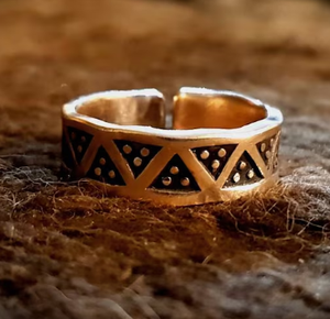 Bague ouverte en cuivre pur vintage gravée motif nœud géométrique fleur de lotus, bague de doigt en cuivre massif à bord plat - Product Image 2