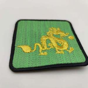 Patch brodé thermocollant professionnel écologique en PVC, couleur personnalisée, tissu chenille pour vêtements, chapeaux, vestes, articles de mode - Product Image 1