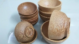 Bol en bois de noix de coco léger de vente chaude pour la cuisine Homeware élégant et durable-LOTUS BLEU du Vietnam - Product Image 6