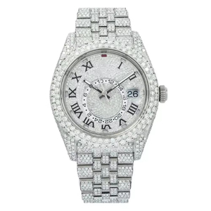 Montre unisexe de luxe classique à quartz, en acier inoxydable, avec cadran carré en or blanc et moissanite VVS, 41 mm, étanche - Product Image 1