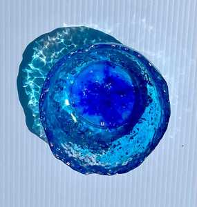 ชามเรซิ่นสีน้ำเงินทะเลพร้อมพื้นผิวแบบมีลวดลาย ชามเสิร์ฟตกแต่งทำมือ สไตล์ชายฝั่ง จานวางของตกแต่งกลางโต๊ะ - Product Image 3