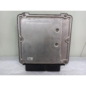 ชุดควบคุมอิเล็กทรอนิกส์ (ECU) สำหรับ Sorento II Facelift ปี 2012-2014 มือสองแท้ รหัส 391002F810 ได้รับการรับรองมาตรฐาน OE สภาพดีเยี่ยม - Product Image 3