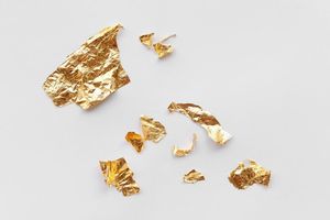 Elegant Pure Gold Food Decoration Sheets For <b>Wedding</b> <b>Cakes</b> Pastries Sweets And Fine Dining Creations - Product Image 3