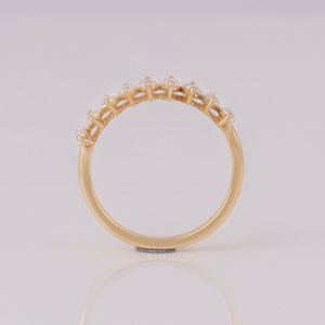 Anillo de Boda con 2 Diamantes Cultivados en Laboratorio con Corte Marquise, Oro Sólido de 14K, Anillo de Media Eternidad Minimalista para Aniversario - Product Image 5