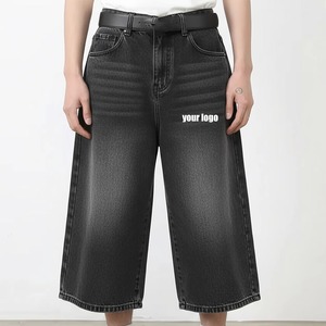 Pantalones Capri de Mezclilla Negros de Cintura Alta para Hombre con Detalle Desgarrado, Estilo Casual, Cierre con Botones - Product Image 1