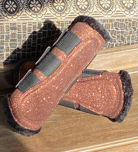 Vente en gros de tapis de selle de cheval régulier anglais coussin de course équestre matelassé avec doublure en mousse et poly coton - Product Image 2