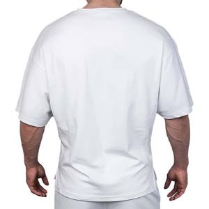 T-shirt Minimaliste Homme Couleur Unie Neutre Fournisseur OEM ODM Vêtements en Gros T-shirt Vierge Homme Streetwear Basique - Product Image 2