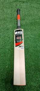 Bate de críquet ihsan sports lynx x3 English Willow con funda protectora, cubierta de burbujas, agarre adicional y lámina anti-desgaste, todo incluido. - Product Image 5