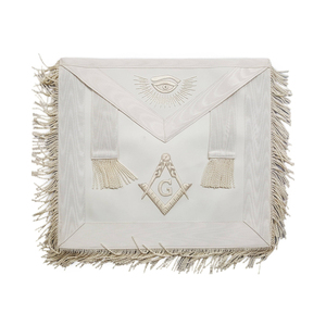 Tablier de Maître Maçon Haut de Gamme Blanc avec Broderie en Fil d'Argent, Conception Personnalisée, Tablier Maçonnique Premium, Fournisseur Direct d'Usine - Product Image 1