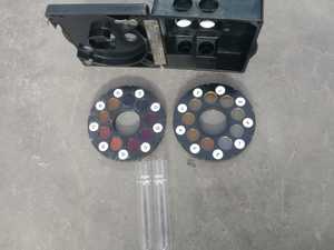 Caja comparadora Gardner - Juego completo con cuerpo, 2 discos (1-9) N (10-18) y 2 tubos de vidrio - ASTM C40 - Product Image 1