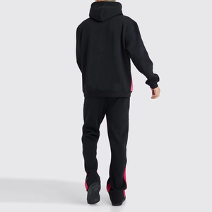Ensemble de survêtement noir personnalisé à coupe évasée, comprenant un sweat à capuche épais et un pantalon de survêtement à jambes larges, en molleton vierge, style streetwear, pour la vente en gros et la fabrication en vrac - Product Image 1