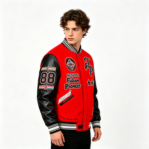 Veste universitaire rouge pour homme, manches en cuir PU, patch brodé, style streetwear, col rabattu, longueur normale - Product Image 2