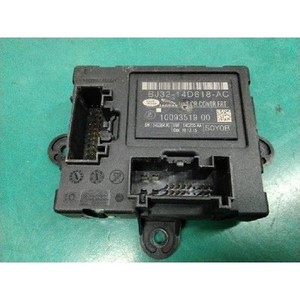 Découverte de modules informatiques et de calculatrices d'occasion BJ3214D618AC - Product Image 1