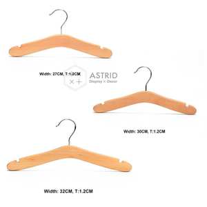 Porte-vêtements en bois haut de gamme à un seul niveau, gain de place, avec logo personnalisé, pour vêtements d'enfant et de bébé, 27 30 32 CM - Product Image 2
