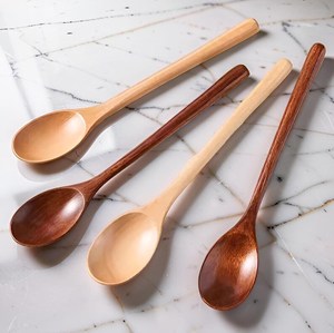 Cuchara de servir de madera chapada en oro con mango largo para té, café, postres y sopas, ideal para regalos. - Product Image 3