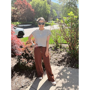 Ensemble décontracté deux pièces pour femme : haut ample à manches courtes et pantalon à cordon de serrage – Tenue d'été en coton avec logo personnalisé - Product Image 6