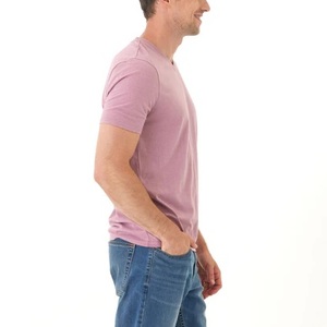 เสื้อยืดผู้ชายคอวี แขนสั้น ผ้าฝ้าย 100% 210gsm ทรงเข้ารูป แห้งเร็ว เป็นมิตรกับสิ่งแวดล้อม ขายดี ราคาถูก ขายส่งจากโรงงาน รับผลิตตามแบบ - Product Image 3