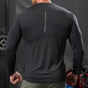 Custom Athletic Compression Shirt Manufacturer Gym Workout T Shirt Four Way <b>Stretch</b> Polyester Spandex OEM ODM Factory Wholesale - Product Image 4