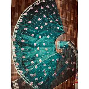 Designer Digital Print Lehenga Choli Beautiful <b>Indian</b> & <b>Pakistani</b> <b>Clothing</b> - Product Image 3