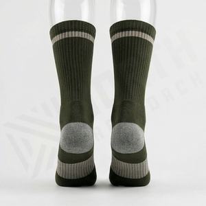 Chaussettes de football en gros pour enfants et adultes – Compression, respirantes, performance, durables, souples, personnalisables, pour la gym, assorties par paire - Product Image 2