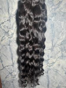 Paquets de cheveux bouclés naturels indiens bruts Texture de boucles douces Cheveux de temple non traités Extensions de cheveux humains à double tirage avec volume - Product Image 4