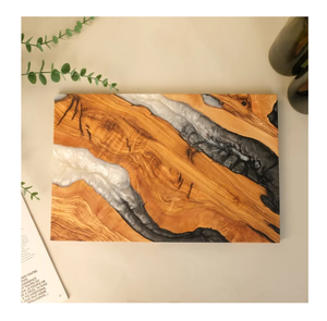 Planche à découper en résine époxy et bois hautement recommandée pour couper les fruits, les légumes et la viande. Planche à découper de qualité supérieure pour la cuisine. - Product Image 1