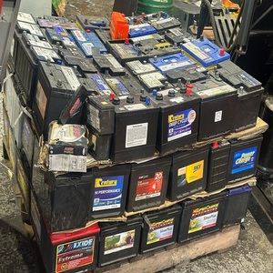 Fournitures économiques de batteries au plomb usagées (dégagées de véhicules), y compris les batteries de voitures et de camions usagées, et les batteries au plomb usagées. - Product Image 6