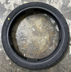 Neumático para Scooter KUMA K306 TL 16 17 Pulgadas 65, Caucho Natural, Alto Agarre, Larga Duración, Mercado Asiático - Product Image 2