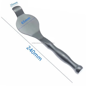 เครื่องมือผ่าตัดกระดูกและข้อแบบดึงเศษกระดูกชนิด Shark Splinter Retractor ทำจากสแตนเลสสตีล สำหรับการผ่าตัดส่วนปลายของแขนขา ยี่ห้อ WORLD PRECISION SURGICAL - Product Image 3