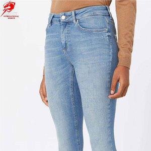 Jeans taille basse de haute qualité, coupe slim, avec confort extensible et détails modernes pour les collections de mode - Product Image 4