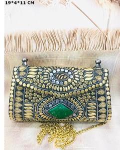 Sacs à main de soirée élégants pour femmes, styles de créateurs d'Inde, en vente en gros, sacs à main en mosaïque métallique - Product Image 3